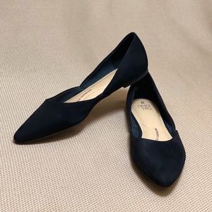 Time and Tru Black Flats size 8